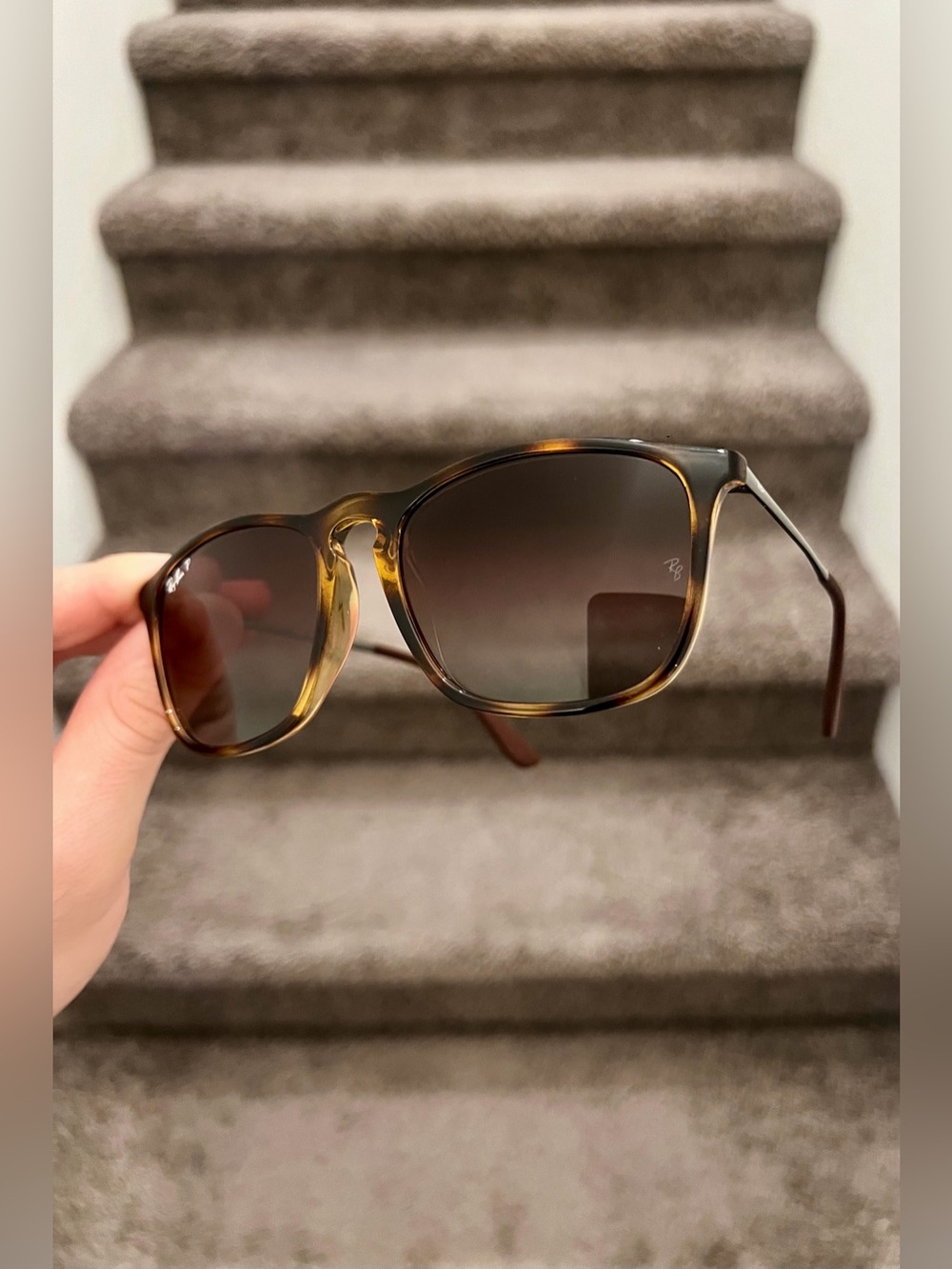 NEW Polarized Ray-Ban RB4187 CHRIS Brown Gradient 54-18